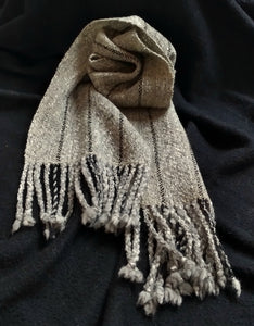 Scarf ***