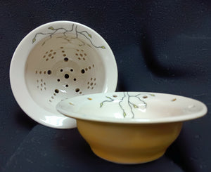 Berry Bowl 3 (Colander) & Dish