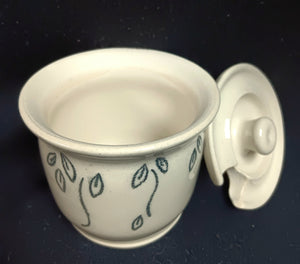 Lidded Pot 2 with leaf/vine