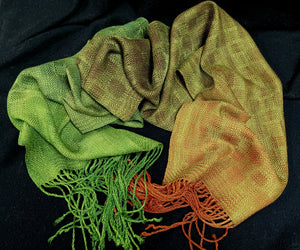 Scarf ***