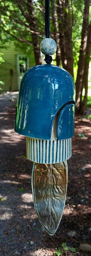 Double Bell, Leaf clapper