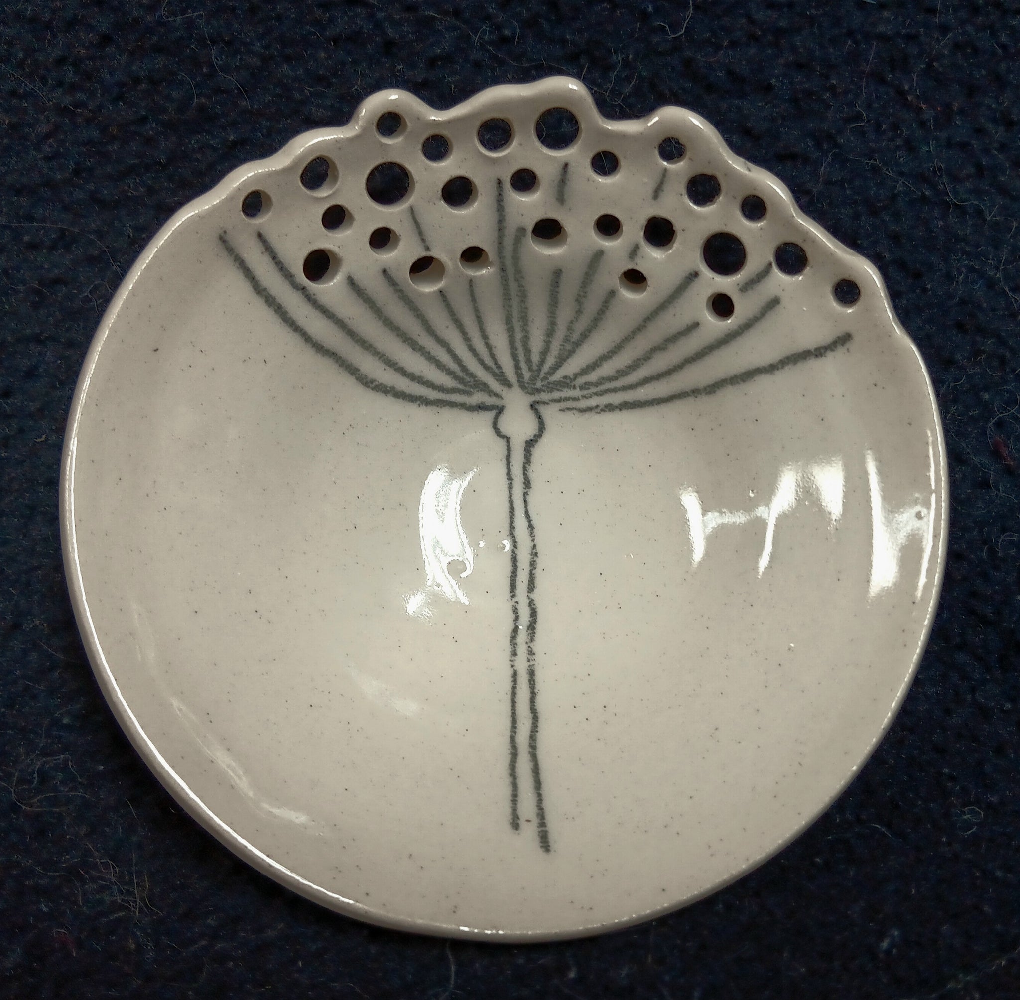 Decorative dish 1