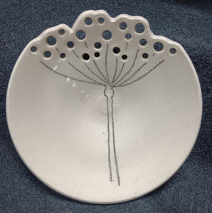 Decorative dish 4