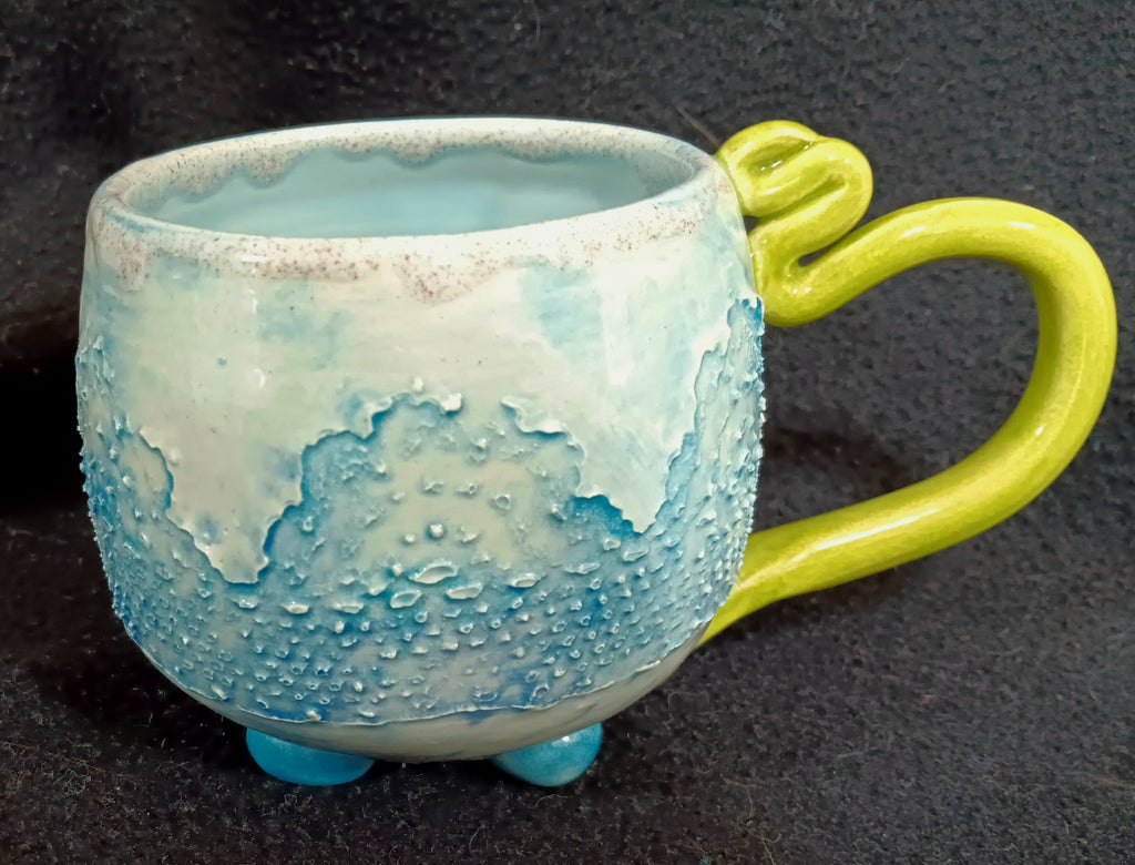 Mug, Crochet Lace texture, footed 17oz