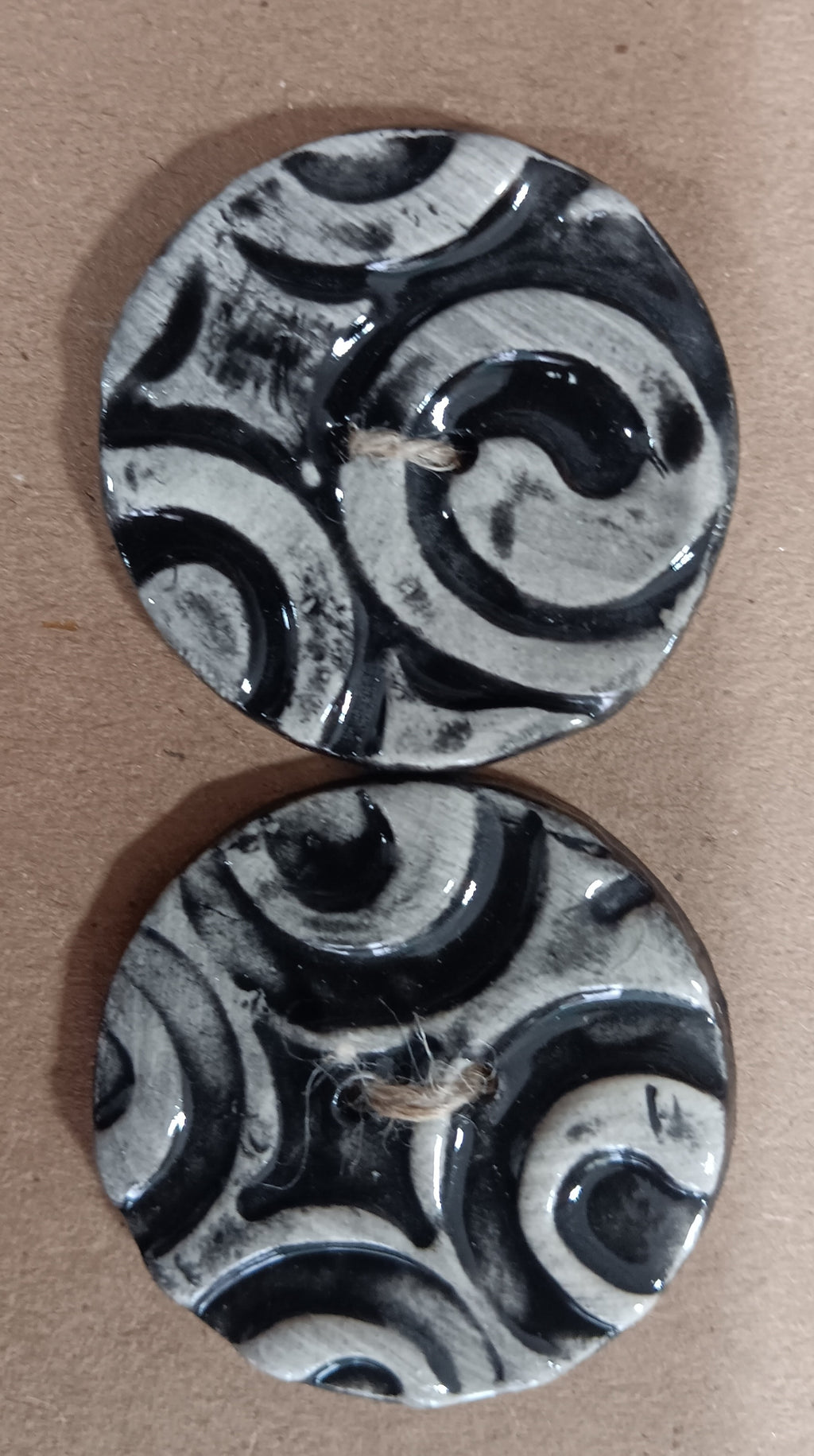 Ceramic Buttons (2) 18