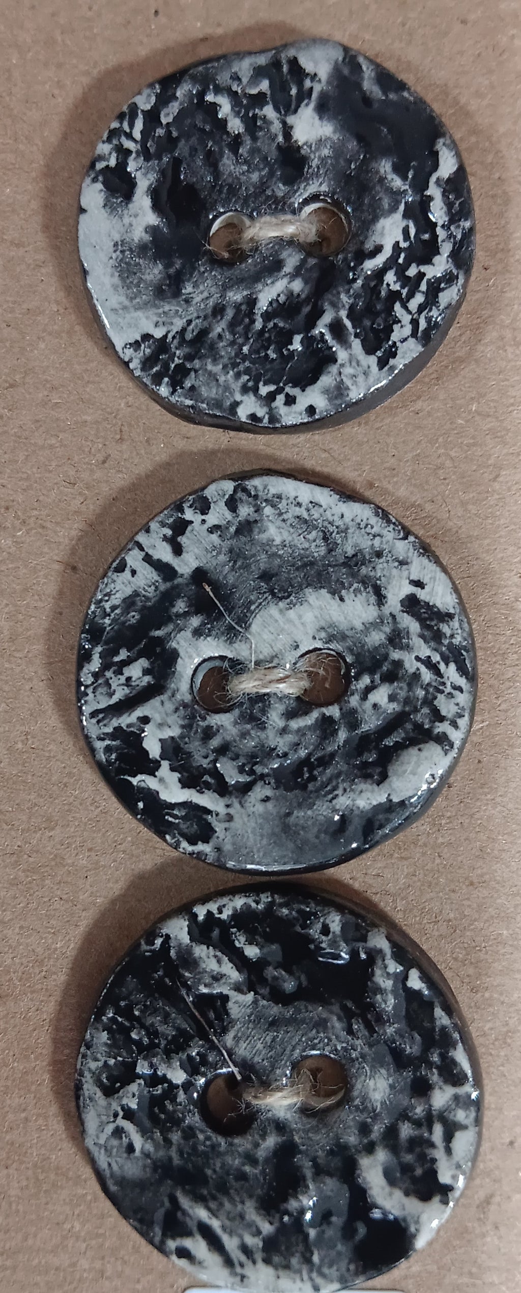 Ceramic Buttons (3) 14