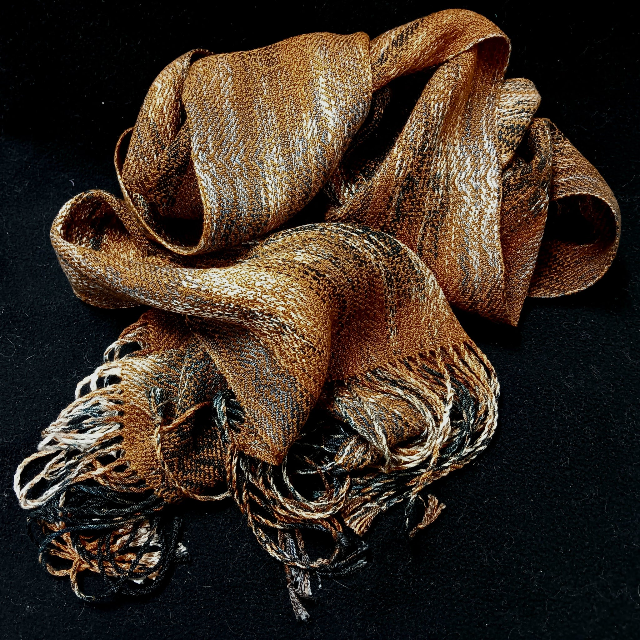 Scarf ***
