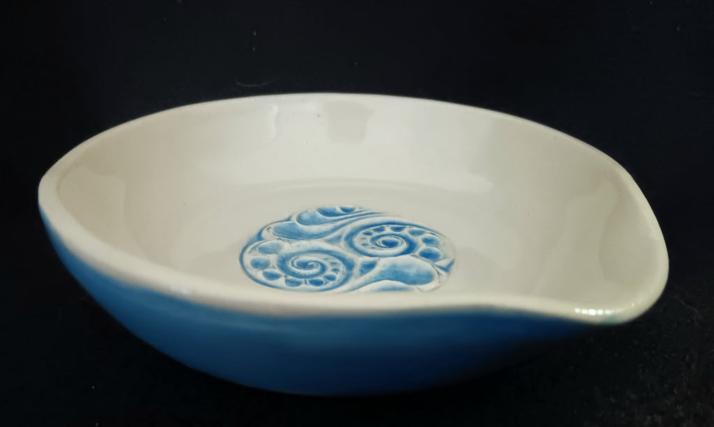 Kitchen: Spoon Rest 2/Teabag Holder