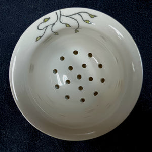 Berry Bowl 3 (Mini Colander) & Dish