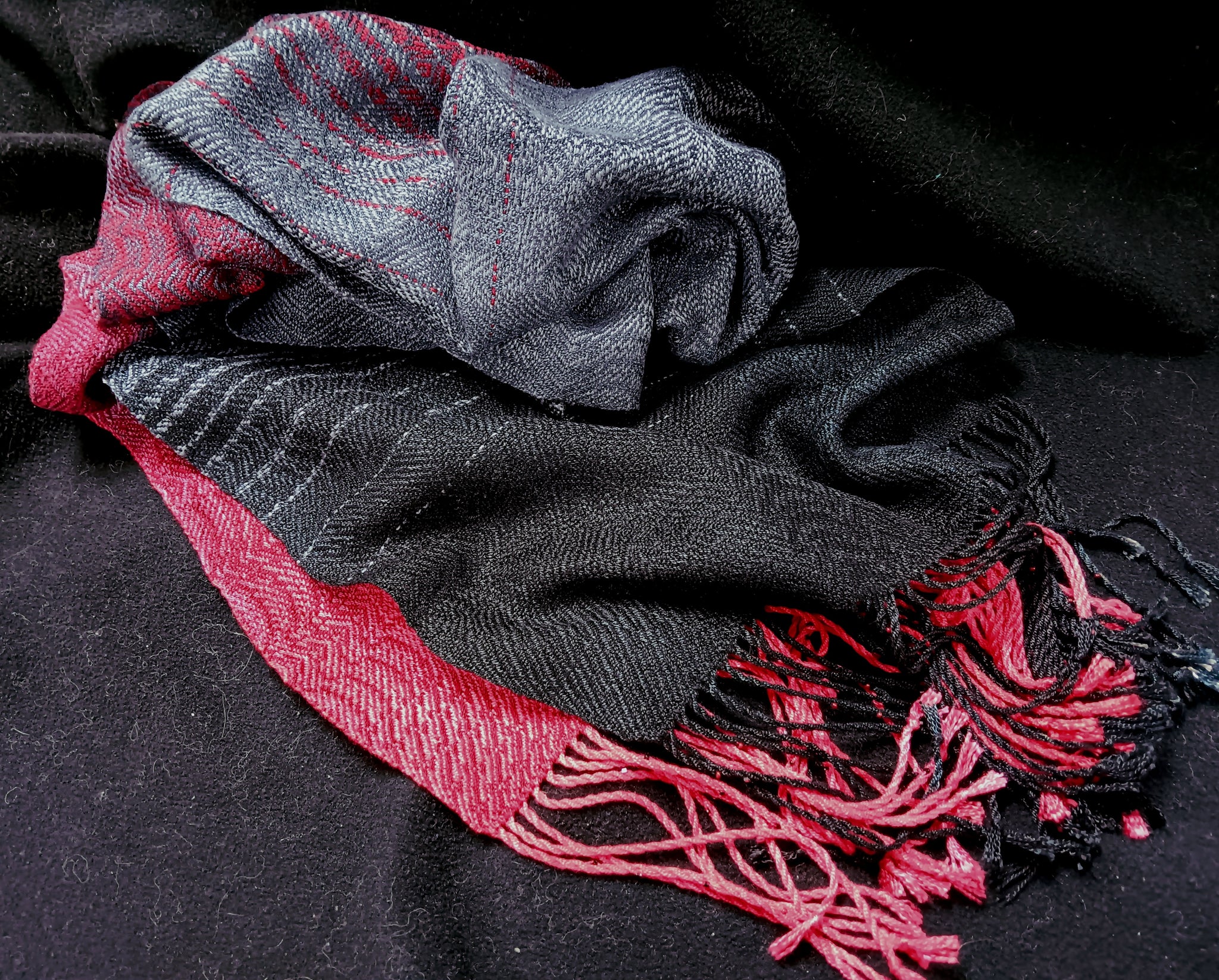 Scarf ***