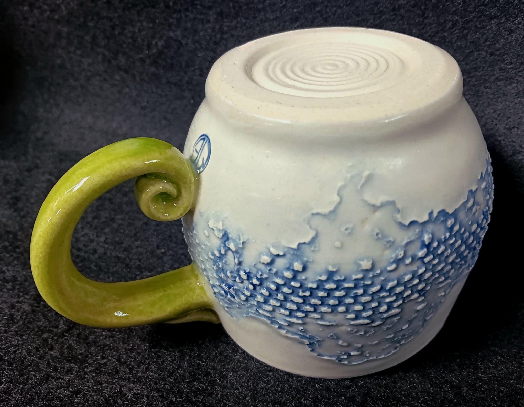 Kitchen: Mug, Crochet Lace texture, 14oz