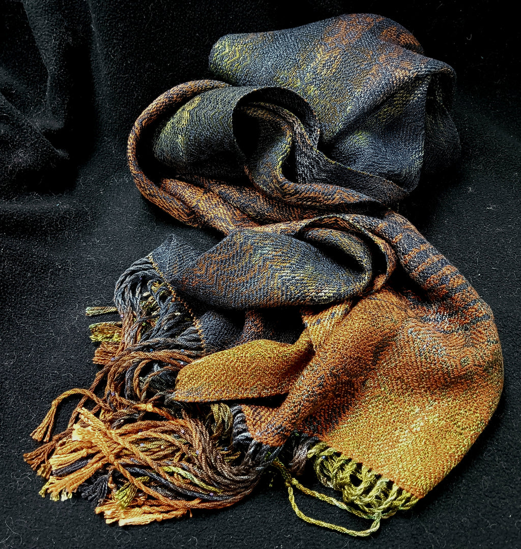 Scarf ***