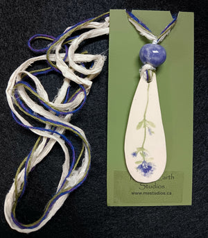 Pendant, with silk tie-up 2