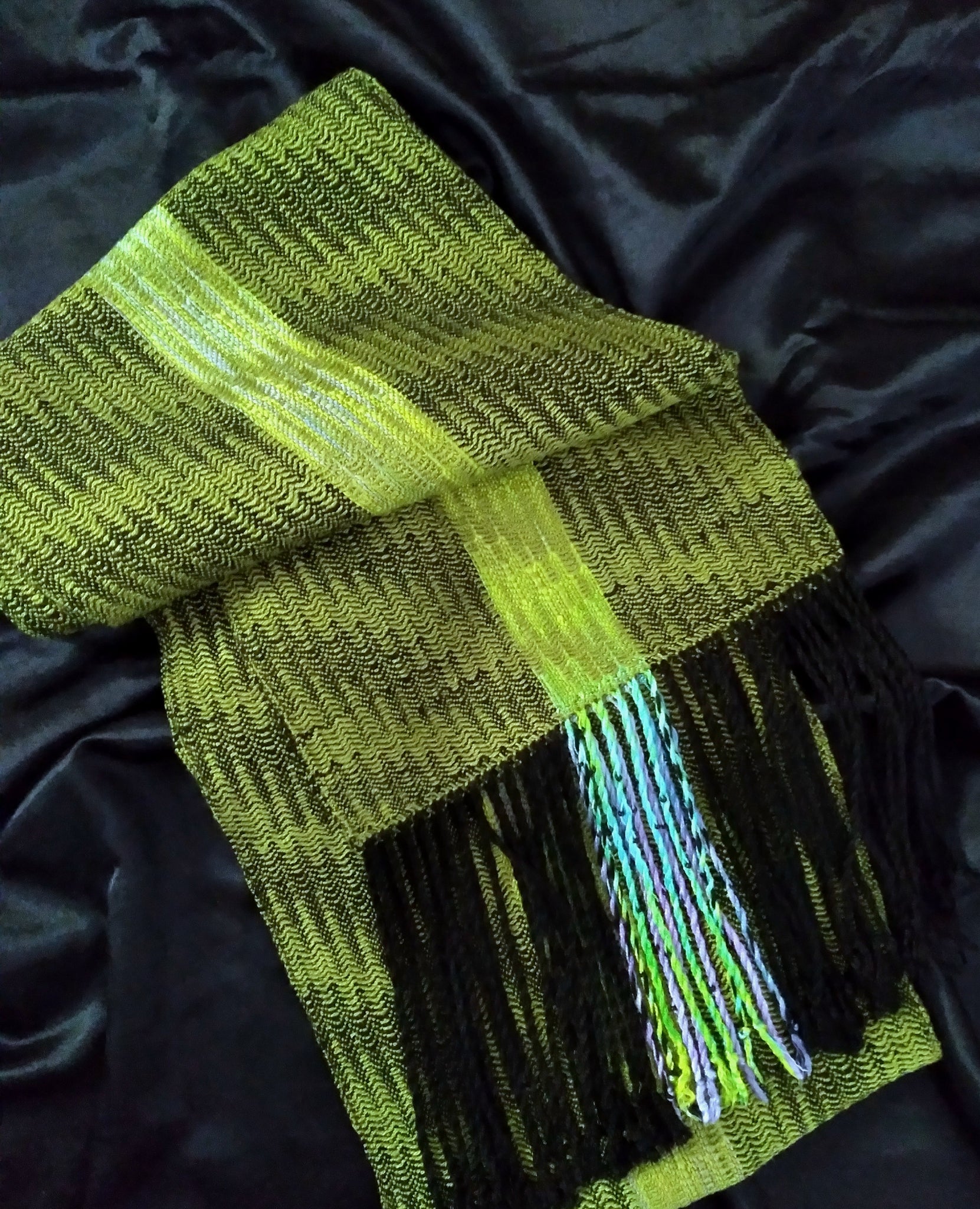 Scarf ***