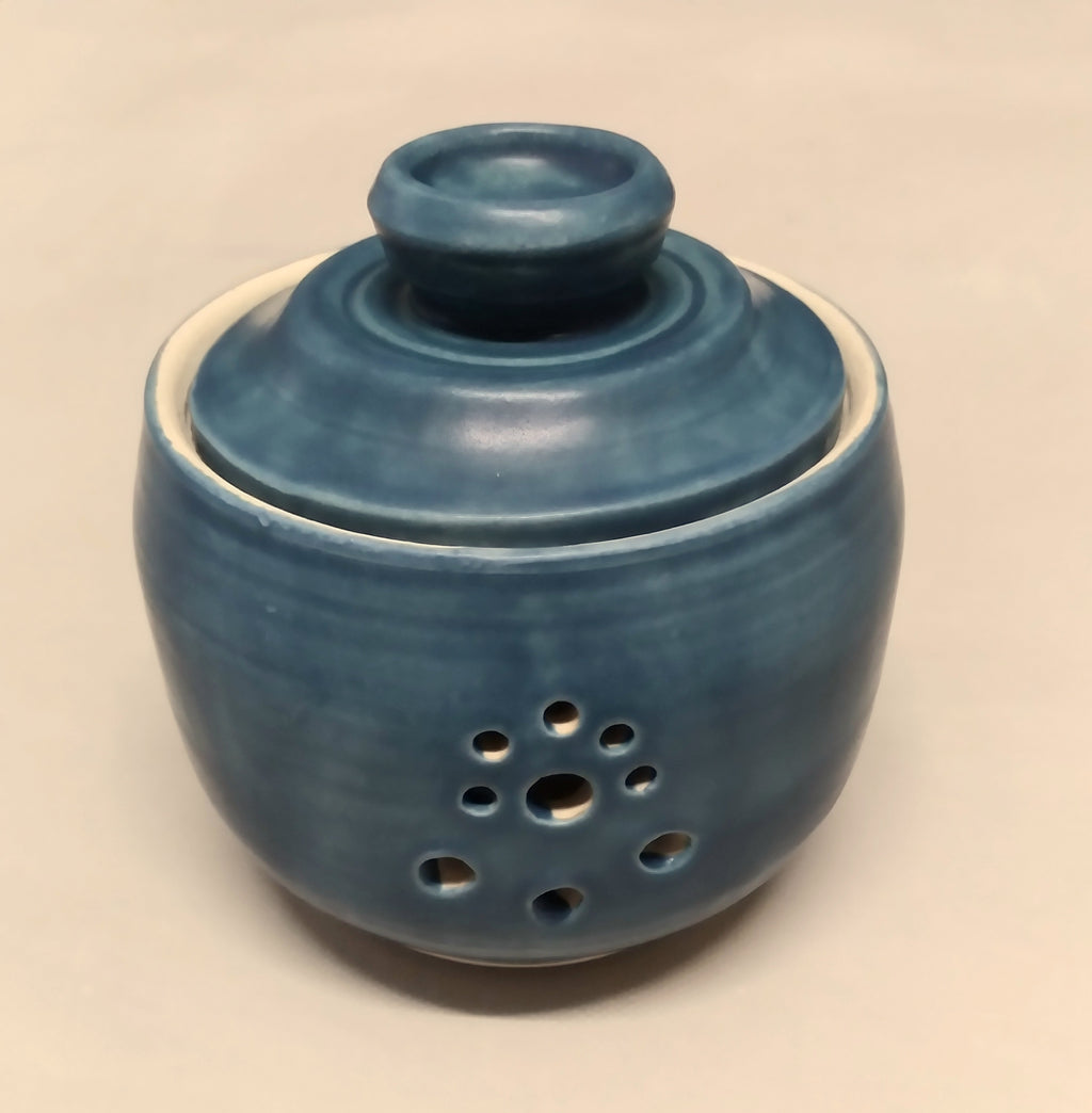Garlic Keeper