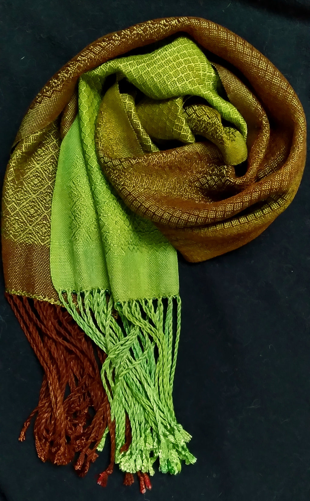 Shawl/Scarf ***