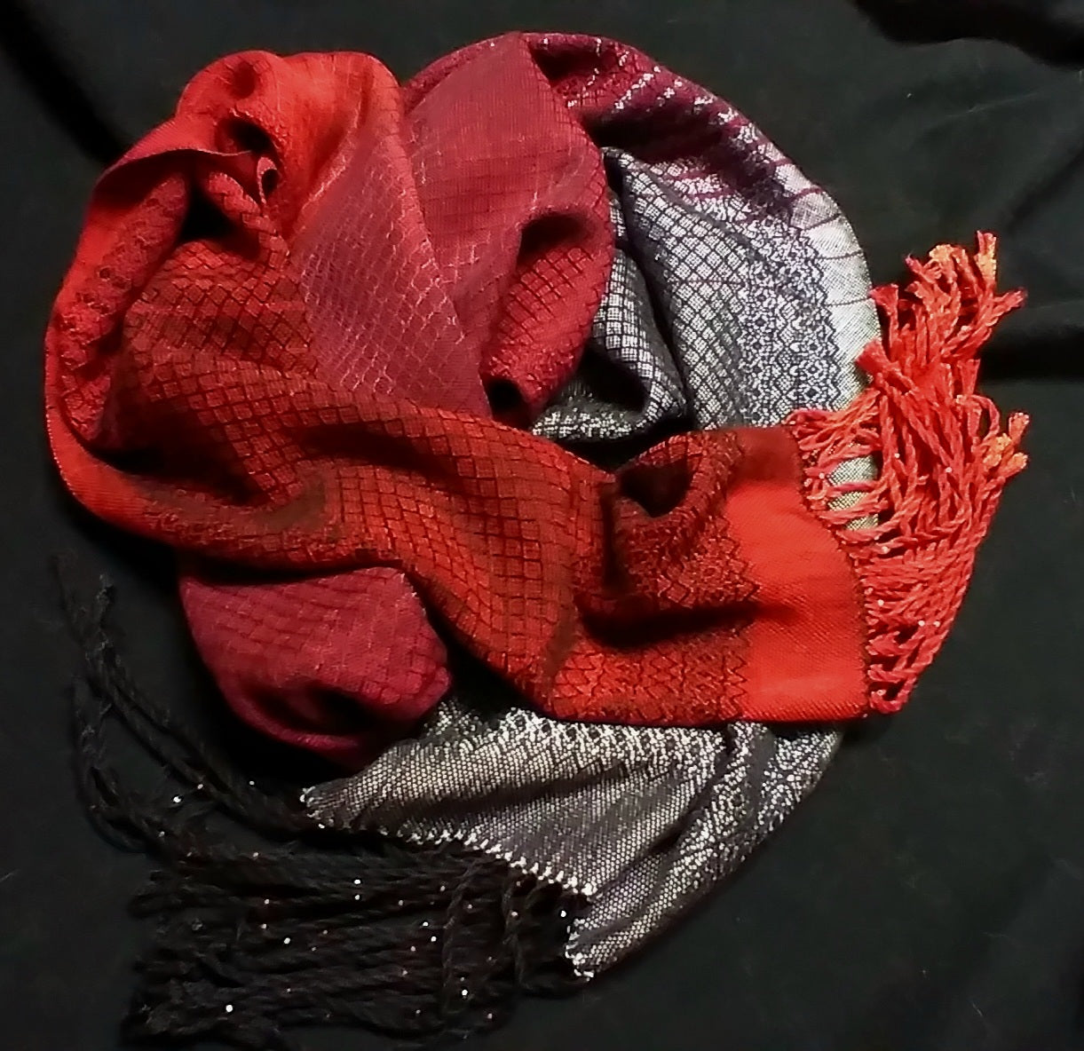 Shawl/Scarf ***